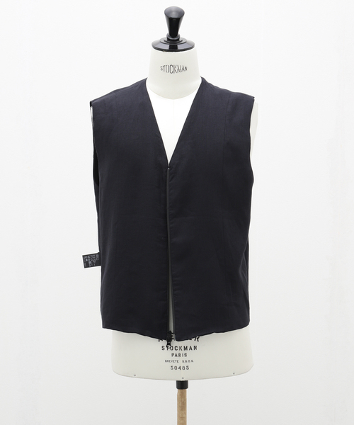Gabriela Coll Garments(ガブリエラコールガーメンツ)の「【GABRIELA COLL GARMENTS】DOUBLE SOLBIATI FINE LINEN VEST(その他アウター・メンズ・ブラック・4/5)」の12枚目の写真