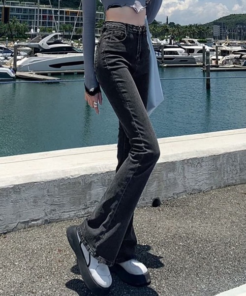 SHEPP(シープ)の「スタイルアップ ストレッチ ブーツカット フレア ハイウエスト デニムパンツ(デニムパンツ・レディース・グレー/ブラック・S/M/L)」の12枚目の写真