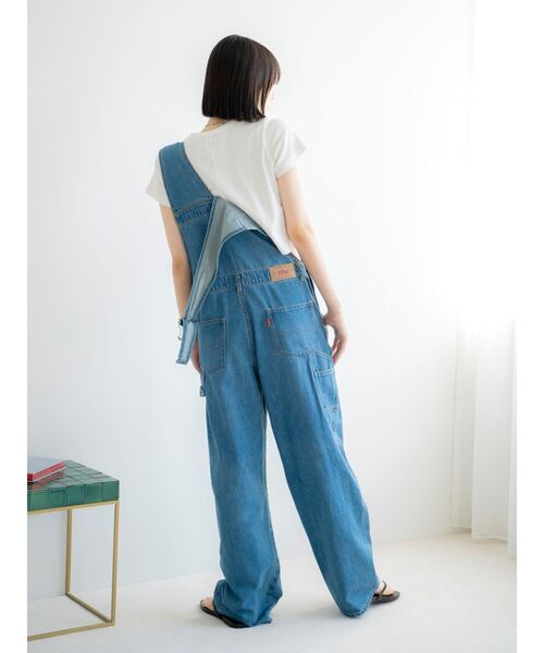 Ungrid(アングリッド)の「フィットショートTee(Tシャツ/カットソー・レディース・ブラック/レッド/オフホワイト・FREE)」の17枚目の写真