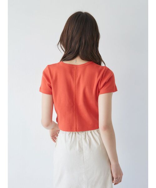 Ungrid(アングリッド)の「フィットショートTee(Tシャツ/カットソー・レディース・ブラック/レッド/オフホワイト・FREE)」の20枚目の写真