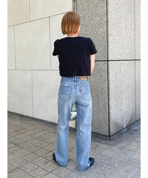 Ungrid(アングリッド)の「フィットショートTee(Tシャツ/カットソー・レディース・ブラック/レッド/オフホワイト・FREE)」の14枚目の写真