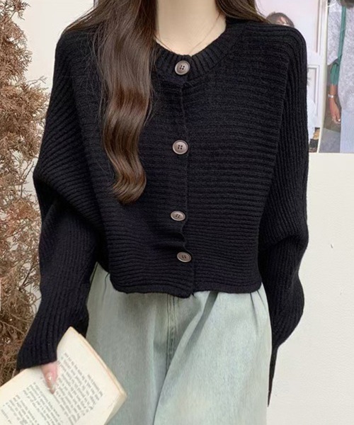 Miniministore(ミニミニストア)の「ドルマンニットトップス ショート丈ニット(ニット/セーター・レディース・ホワイト/ブラウン/ベージュ/グリーン/ブラック/グレー・FREE)」の3枚目の写真