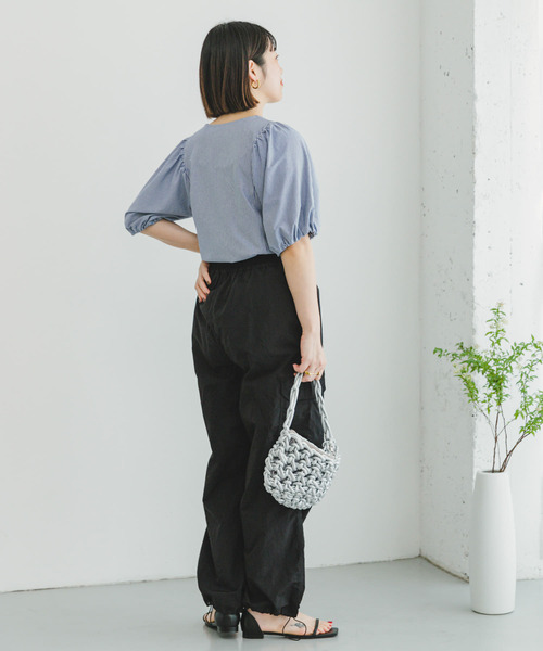 ITEMS URBANRESEARCH(アイテムズ アーバンリサーチ)の「フハクライクソデボリュームプルオーバー(Tシャツ/カットソー・レディース・ブルー/オフホワイト/ネイビー・FREE)」の19枚目の写真