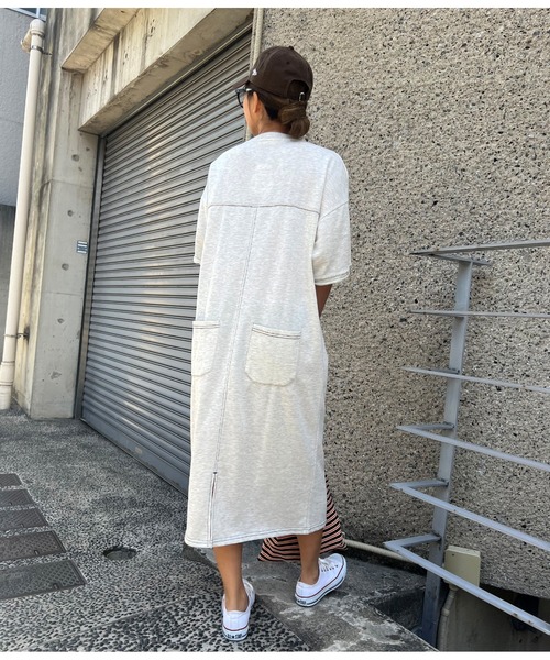 anap mimpi（アナップミンピ）の「ガーゼ裏毛 バック切替 5分袖 スウェット ワンピース（ワンピース・レディース・キナリ/ネイビー・FREE）」の17枚目の写真