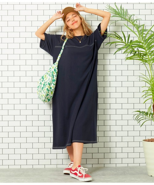 anap mimpi（アナップミンピ）の「ガーゼ裏毛 バック切替 5分袖 スウェット ワンピース（ワンピース・レディース・キナリ/ネイビー・FREE）」の20枚目の写真