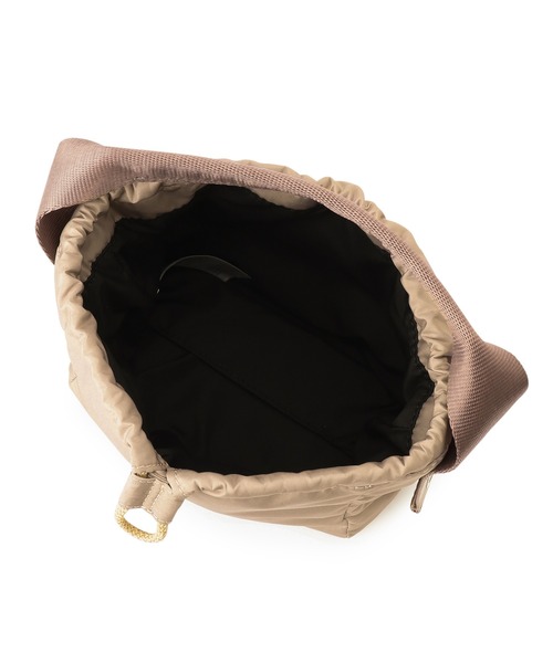 GANNI(ガニー)の「【GANNI(ガニー)】RECYCLED TECH POUCH(ハンドバッグ・レディース・ブラック/ライトグレー・FREE)」の19枚目の写真