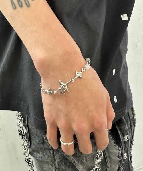 XU（エックスユー）の「【Never mind the XU】galaxy chain bracelet③ / 【ネバーマインド ザ エックスユー】ギャラクシーチェーンブレスレットシルバーブレスレット（ブレスレット・メンズ・シルバー・ONE SIZE）」の7枚目の写真