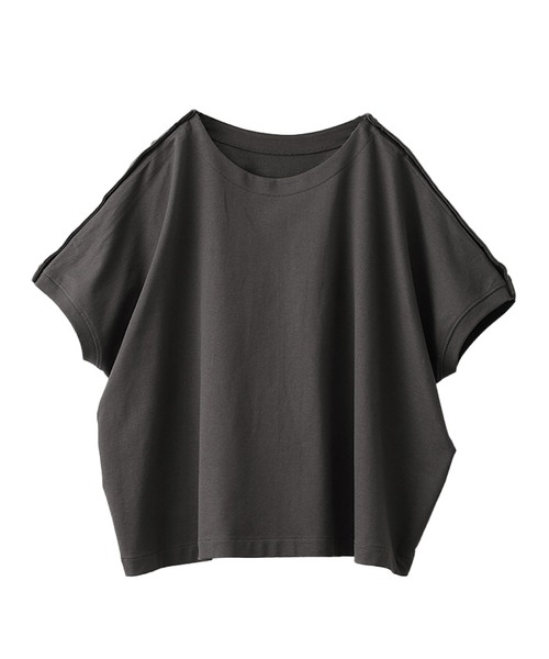 itto...（イット）の「ボタンで印象を変える。コットン肩ボタントップス（Tシャツ/カットソー・レディース・チャコール/サックスブルー/オフホワイト/杢グレー/マスタード・M）」の14枚目の写真