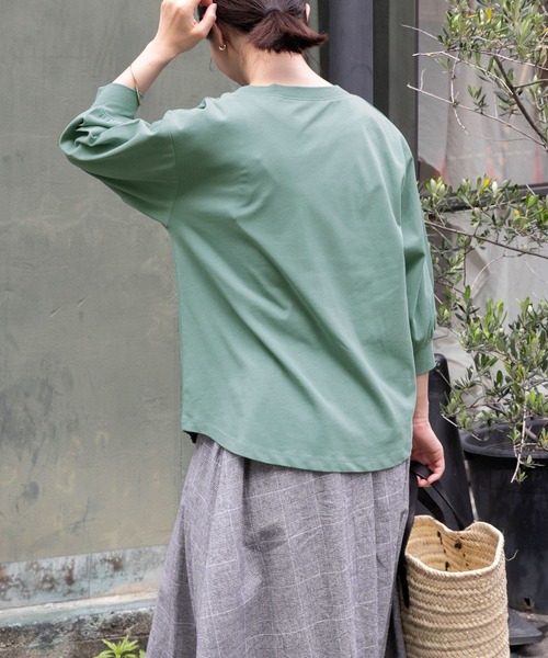 FORK&SPOON（フォークアンドスプーン）の「FORK&SPOON　ハイツイストコットンギャザースリーブTシャツ（Tシャツ/カットソー・レディース・ブラック/ブルー/オフホワイト/チャコールグレー/グリーン系その他/ミント・1）」の9枚目の写真