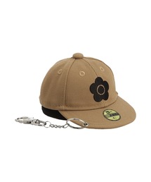 NEW ERA×MARYQUANT BIGデイジー ダイカットポーチ NEW ERA(R) × MARY QUANT BIGデイジー ダイカットポーチ