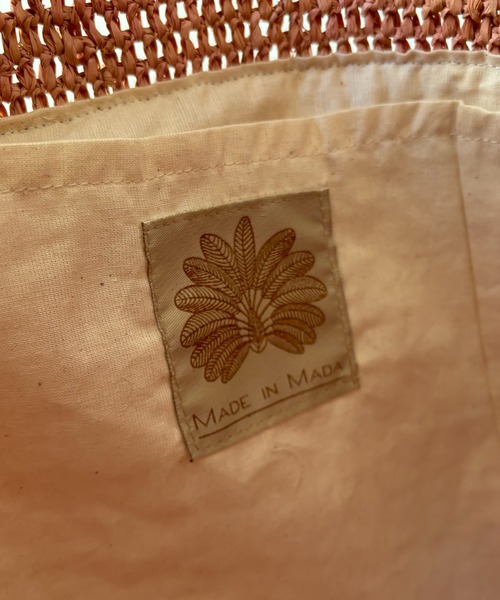 DouDou（ドゥドゥ）の「【MADE IN MADA 24SS】KOKO BAG（かごバッグ・レディース・ベージュ系その他/ベージュ/ピンク・FREE）」の6枚目の写真