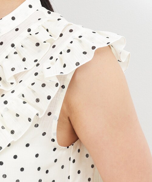 OPAQUE.CLIP（オペークドットクリップ）の「◆フロントフリル シアーブラウス【洗濯機洗い可】（シャツ/ブラウス・レディース・ブラック/ホワイト系1/ライトオレンジ系・40/38/36）」の20枚目の写真