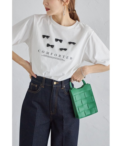 &. NOSTALGIA(アンドドットノスタルジア)の「【ZOZO限定】リボン&ロゴプリントT(Tシャツ/カットソー・レディース・オフホワイト/ブラック・M)」の6枚目の写真