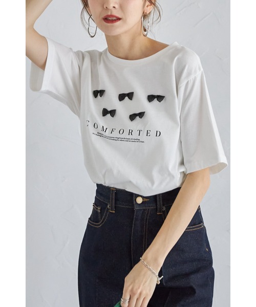 &. NOSTALGIA(アンドドットノスタルジア)の「【ZOZO限定】リボン&ロゴプリントT(Tシャツ/カットソー・レディース・オフホワイト/ブラック・M)」の5枚目の写真