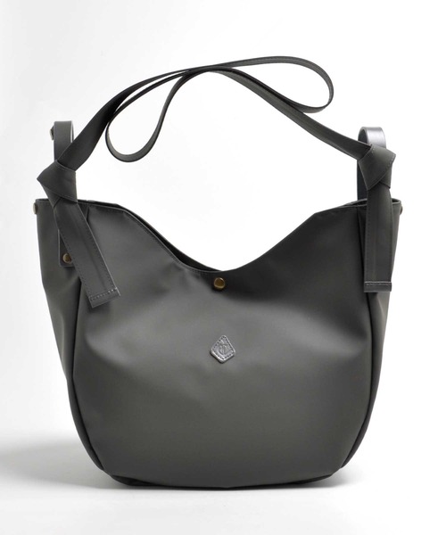 CLEDRAN（クレドラン）の「CL3711 TEMPE 2WAY ROUND SHOULDER ポリウレタン ショルダーバッグ（ショルダーバッグ・レディース・オフホワイト/グレー/ブラック・FREE）」の3枚目の写真