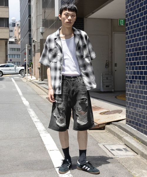 INFLATION(インフレーション)の「INFLATION/RIPPEDデニムショートパンツ(デニムパンツ・メンズ・ブラック・MEDIUM/LARGE)」の15枚目の写真