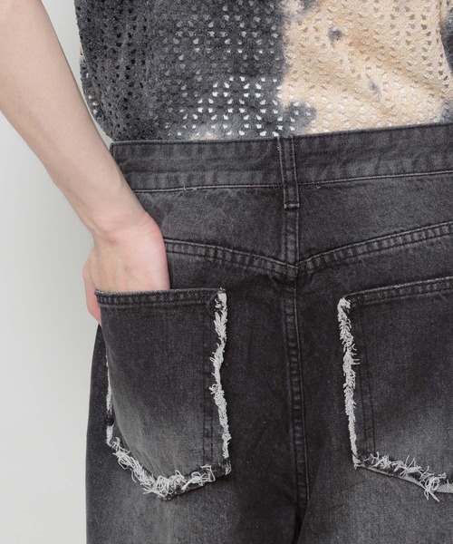 INFLATION(インフレーション)の「INFLATION/RIPPEDデニムショートパンツ(デニムパンツ・メンズ・ブラック・MEDIUM/LARGE)」の7枚目の写真