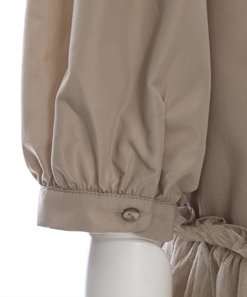 clear（クリア）の「チュールドッキングペプラムブラウス［オフィスカジュアル 着回し抜群 大人］≪再入荷≫（シャツ/ブラウス・レディース・ブラック/オフホワイト/ベージュ・F）」の8枚目の写真