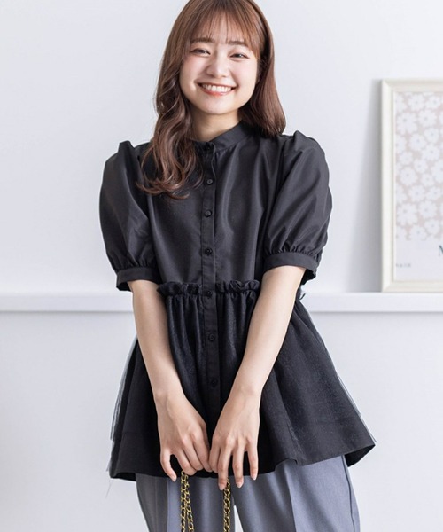 clear（クリア）の「チュールドッキングペプラムブラウス［オフィスカジュアル 着回し抜群 大人］≪再入荷≫（シャツ/ブラウス・レディース・ブラック/オフホワイト/ベージュ・F）」の4枚目の写真