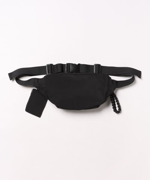 Casselini（キャセリーニ）の「撥水ナイロンウエストポーチ（ボディバッグ/ウエストポーチ・レディース・ライトグレー/ブラック・ONE SIZE）」の6枚目の写真