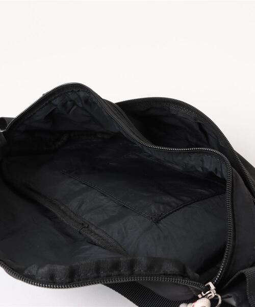 Casselini（キャセリーニ）の「撥水ナイロンウエストポーチ（ボディバッグ/ウエストポーチ・レディース・ライトグレー/ブラック・ONE SIZE）」の15枚目の写真