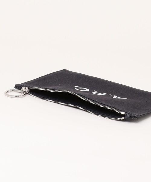 A.P.C.(アーペーセー)の「TROUSSE TOKYO(ポーチ・メンズ・インディゴブルー・ONESIZE)」の2枚目の写真
