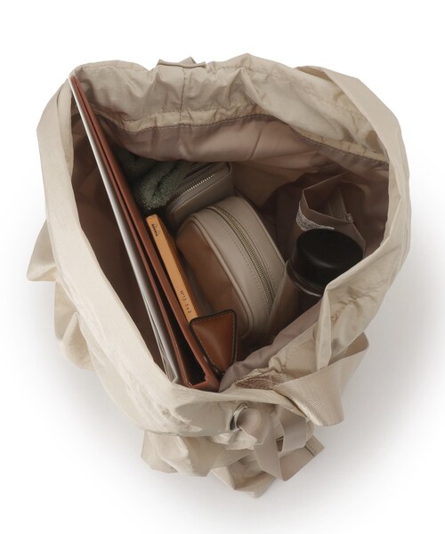 OPAQUE.CLIP（オペークドットクリップ）の「◆【2WAY／A4サイズ対応】ドロストリボンフリルティアードショルダーバッグ（ショルダーバッグ・レディース・ベージュ/ブラック/グレー・00）」の12枚目の写真