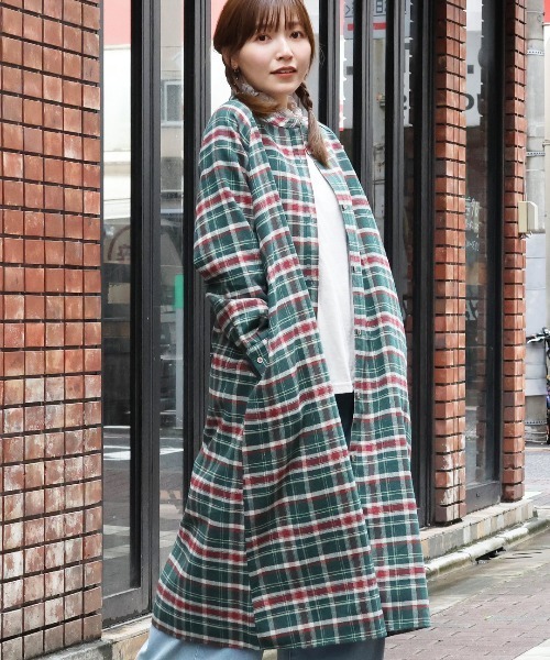 チチカカ(チチカカ)の「リャマ刺繍チェックシャツワンピース(シャツワンピース・レディース・ブラック/ライトグレー/グリーン・FREE)」の3枚目の写真