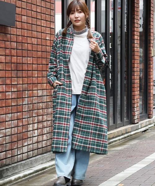 チチカカ(チチカカ)の「リャマ刺繍チェックシャツワンピース(シャツワンピース・レディース・ブラック/ライトグレー/グリーン・FREE)」の10枚目の写真