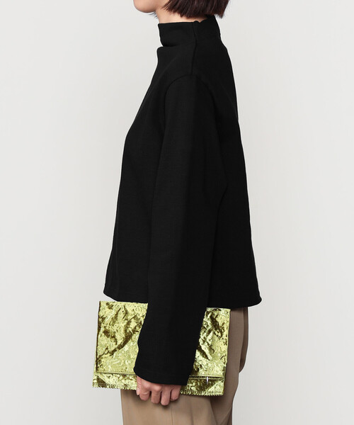 Zilla(ジッラ)の「Zilla | 〈別注〉ベルベット クラッチバッグ WOMEN(クラッチバッグ・レディース・ブラック/オリーブ・ONE)」の9枚目の写真