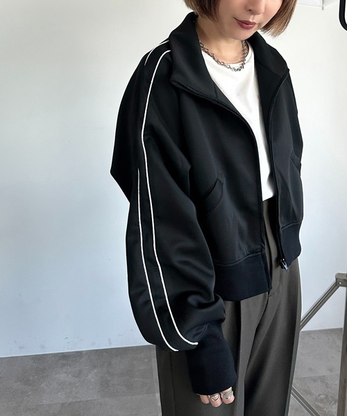 apres jour mignon(アプレジュールミニョン)の「アソートトラックジャケット【ZOZOTOWN限定アイテム】(ジャージ・レディース・ブラック/パープル/カーキ/ブラック系その他/グレイッシュベージュ・X-LARGE/フリー)」の8枚目の写真