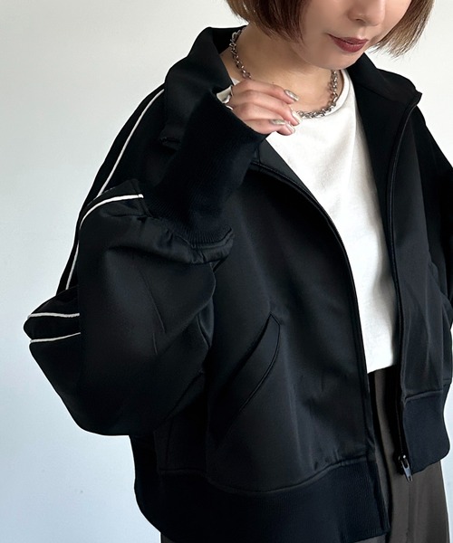 apres jour mignon(アプレジュールミニョン)の「アソートトラックジャケット【ZOZOTOWN限定アイテム】(ジャージ・レディース・ブラック/パープル/カーキ/ブラック系その他/グレイッシュベージュ・X-LARGE/フリー)」の9枚目の写真