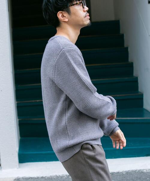 URBAN RESEARCH ROSSO MEN（アーバンリサーチロッソメン）の「ウォッシャブルストレッチワッフルクルーネックプルオーバー（ニット/セーター・メンズ・ブラウン/ネイビー/ブラック/グレー・MEDIUM/LARGE）」の7枚目の写真