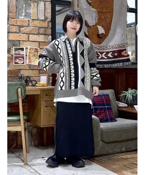 セール】ヴィンテージ柄襟ZIPニットプルオーバー（ニット/セーター