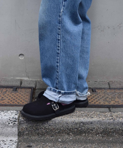 WEGO（ウィゴー）の「WEGO/スエード風クロッグベルトサンダル（スリッポン・レディース・グレー/ブラック/ブラウン・MEDIUM/LARGE）」の16枚目の写真