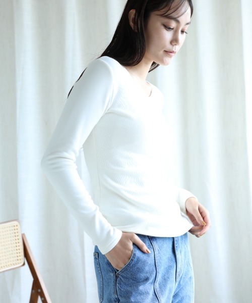 aimoha（アイモハ）の「【Aimoha】2WAY裏起毛インナートップス (AW) (LV)（Tシャツ/カットソー・レディース・ベージュ/ホワイト/ブラウン/ブラック・SMALL/MEDIUM/LARGE/X-LARGE/XX-LARGE）」の13枚目の写真