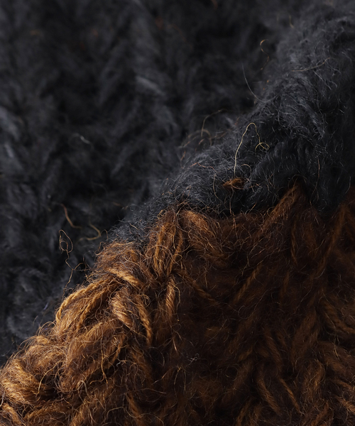 SUBLIME（サブライム）の「SUBLiME/サブライム HAND KNIT LONG MUFFLER（マフラー・メンズ・ブラック/ネイビー/マスタード・FREE）」の4枚目の写真