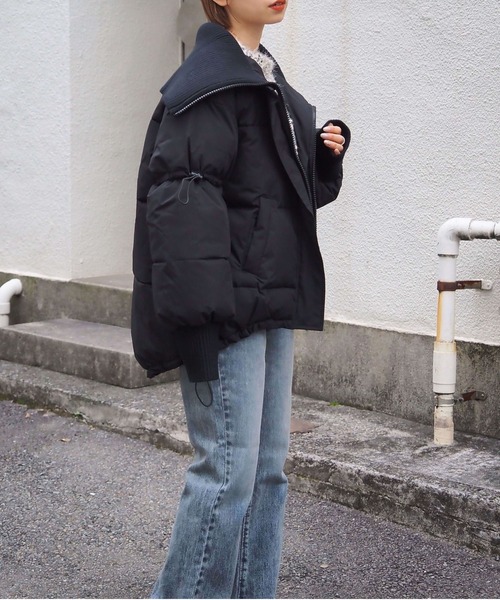 tiptop(ティップトップ)の「フェイクダウン襟リブブルゾン(ダウンジャケット/コート・レディース・アイボリー/ブラック・FREE)」の19枚目の写真