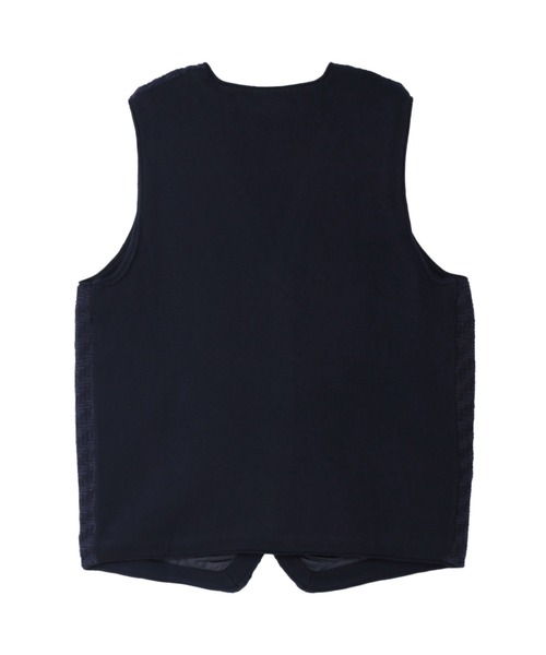 Pitta Re:)(ピッタリ)の「裏キルトニットジレ メンズ(ベスト・メンズ・ネイビー系/ブラック系・M/L/LL/XL)」の10枚目の写真