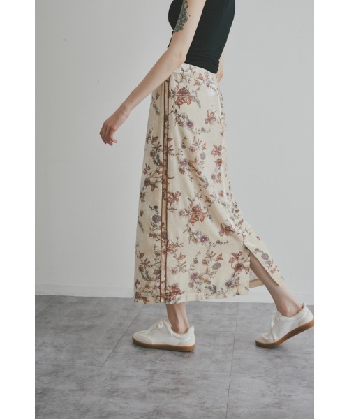 Muel Chic(ミュエルシック)の「Flower Jersey SK フラワージャージスカート(スカート・レディース・ブラック系/ブラウン系/グリーン系・FREE)」の21枚目の写真
