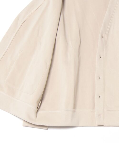 aimoha（アイモハ）の「Vネックスナップボタンブルゾン（ブルゾン・レディース・ブラック/チョコ/ライトベージュ/ダークグレー・FREE）」の6枚目の写真