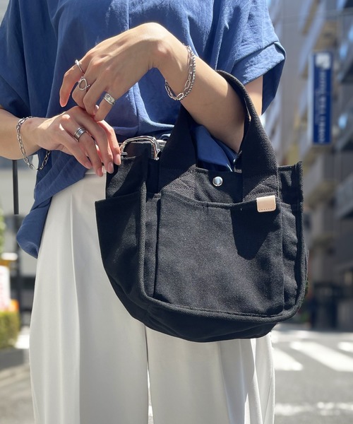 ikka(イッカ)の「【雑誌InRed5月号掲載】キャンバスパイピングミニトートバッグ(トートバッグ・レディース・オートミール/オフホワイト/オレンジ/ブルー/グレー/ブラック・FREE)」の3枚目の写真