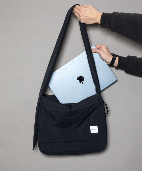 MAKAVELIC(マキャベリック)の「【MAKAVELIC / マキャベリック】Buzz Utility Messenger Bag / ユーティリティーメッセンジャーバッグ(メッセンジャーバッグ・メンズ・ブラック・FREE)」の10枚目の写真