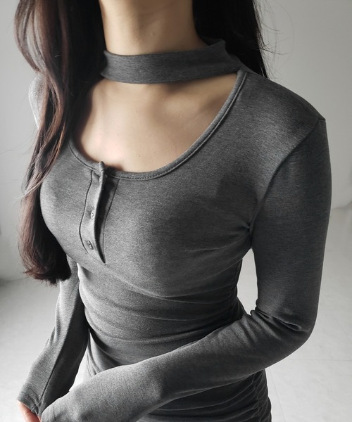 me+em select(ミームセレクト)の「※※【 3color / 裏起毛 】チョーカーネックシャーリングミニワンピース / choker neck shirring mini onepiece(ワンピース・レディース・グレー/ブラック/アイボリー・FREE)」の5枚目の写真