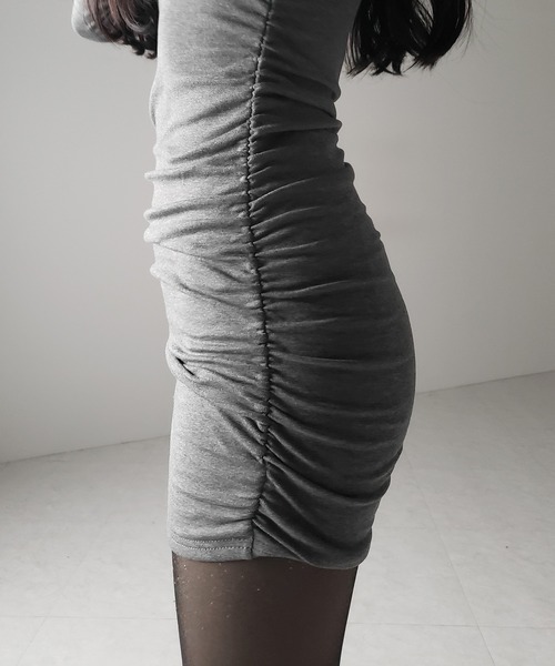 me+em select(ミームセレクト)の「※※【 3color / 裏起毛 】チョーカーネックシャーリングミニワンピース / choker neck shirring mini onepiece(ワンピース・レディース・グレー/ブラック/アイボリー・FREE)」の12枚目の写真