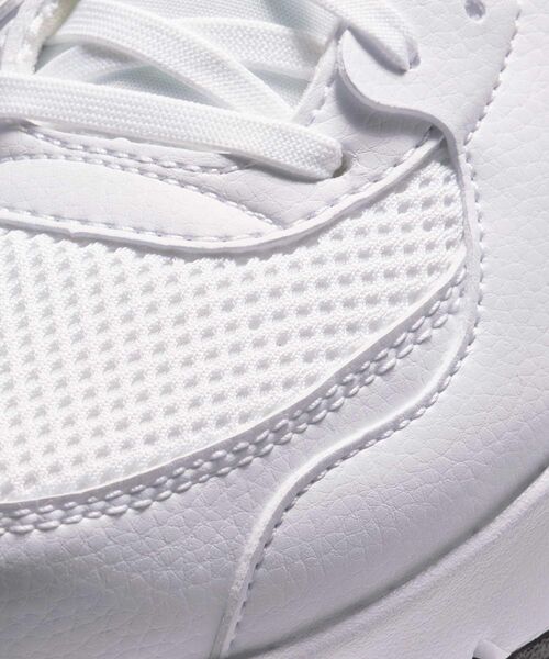 NIKE（ナイキ）『ウィメンズエアマックスエクシー』