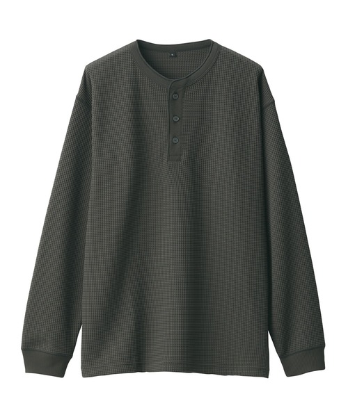 無印良品（ムジルシリョウヒン）の「紳士　ＵＶカット乾きやすいワッフルヘンリーネック長袖Ｔシャツ（Tシャツ/カットソー・メンズ・オフホワイト/ブラック/ダークグレー/サンドベージュ・S/M/L/XL）」の21枚目の写真