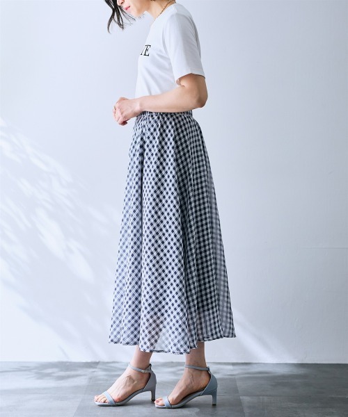 SMILE LAND(スマイルランド)の「ギンガムチェックフレアスカート<大きいサイズ有>【OtonaSMILE】(スカート・レディース・ダークネイビー・M/L/LL/3L/4L)」の7枚目の写真