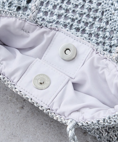 CIAOPANIC TYPY(チャオパニックティピー)の「【2025年S/S新作】カラビナ付きメタリックヤーンBAG(トートバッグ・レディース・ガンメタ/ゴールド/シルバー・ONE SIZE)」の15枚目の写真