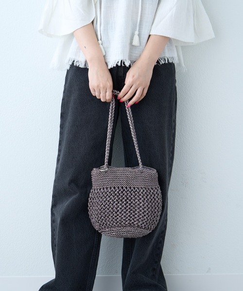 CIAOPANIC TYPY(チャオパニックティピー)の「【2025年S/S新作】カラビナ付きメタリックヤーンBAG(トートバッグ・レディース・ガンメタ/ゴールド/シルバー・ONE SIZE)」の6枚目の写真